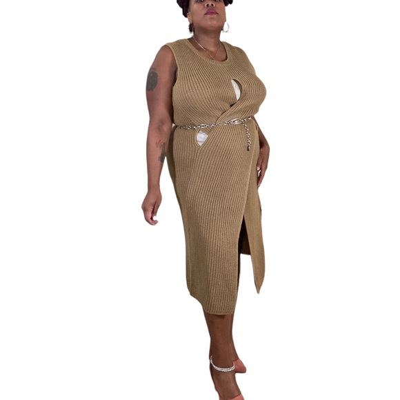 Dark Mustard Colored Sleeveless Sweater Dress - Picture 4 of 7